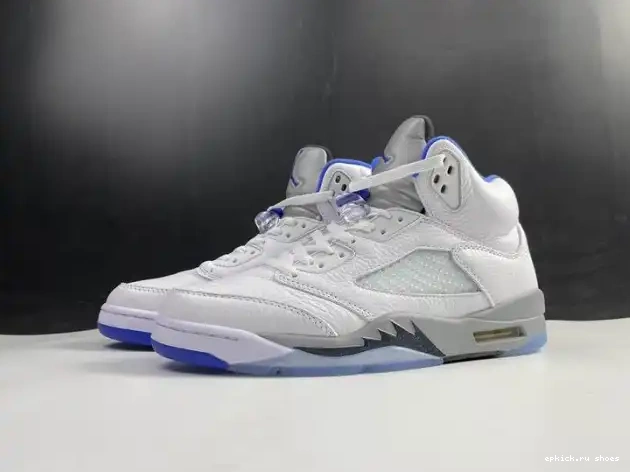 Air DD0587-140 White Jordan (2021) Stealth Retro 5 0620